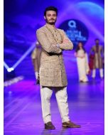 HUNAPO by Designer Munib Nawaz 