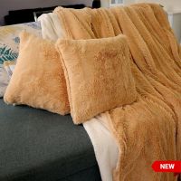 sherpa-blanket-double-bed-and-cushions-beige