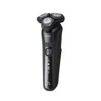 Philips Norelco Shaver 7100 Wet & dry electric shaver, Series 7000 S7788-82